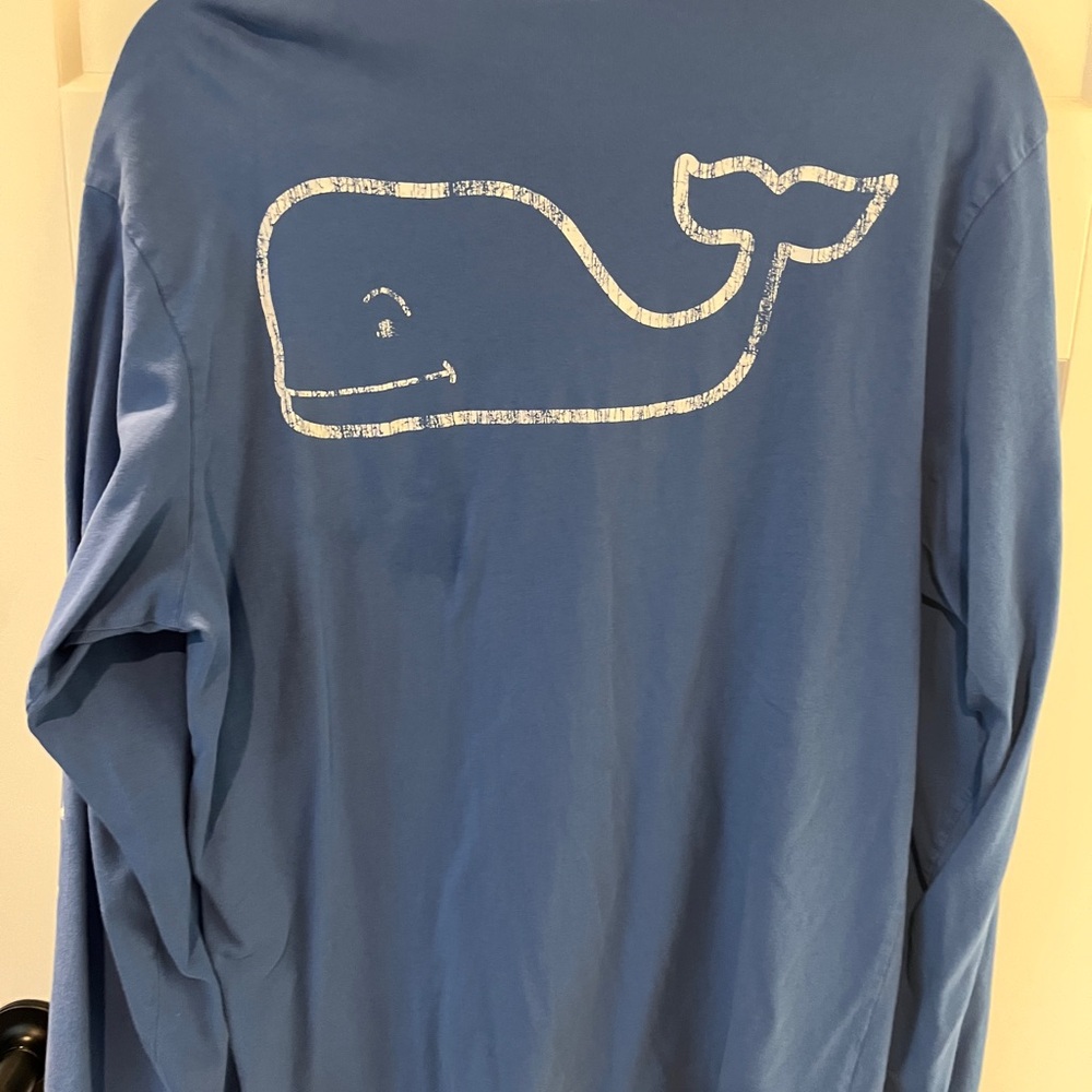 Vineyard Vines sky Blue Long Sleeve Tee w Whale logo